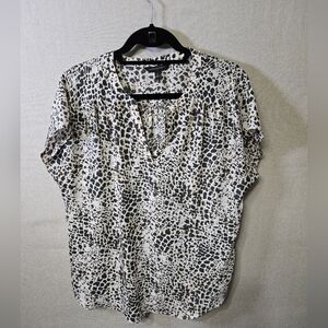 Banana Republic Black, Tan and White Animal Print Blouse Sz L